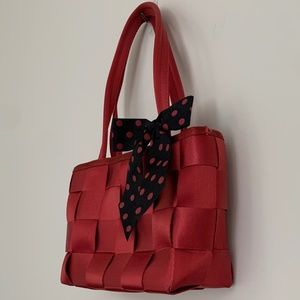 Crimson Red Basketweave Shoulder Bag/Purse/Pocketbook w/ Removable Bow